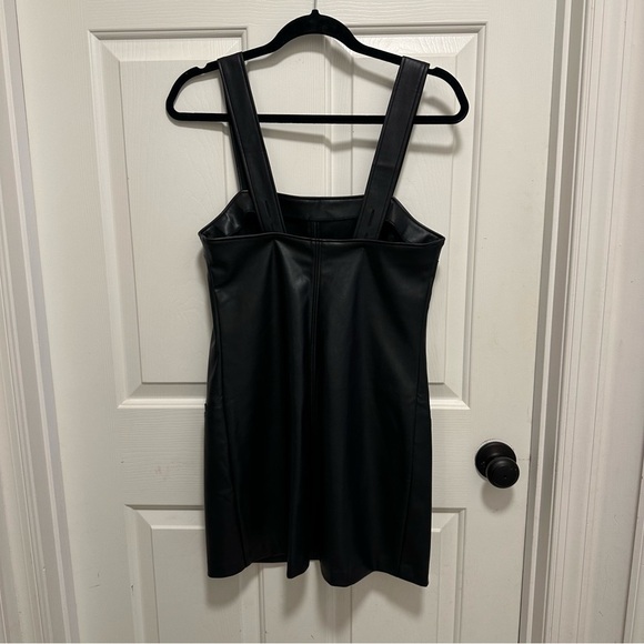 Abercrombie Fitch Vegan Leather Shift Mini Dress Size Small Petite NWT - Picture 4 of 7